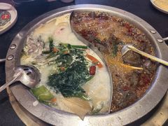 -沸炉重庆老火锅(军事博物馆店)