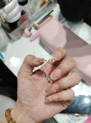 -瞧·享轻奢美甲美睫