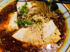 -重庆石磨豆花庄(乔庄店)