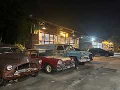 -席娜卡琳火车铁道夜市