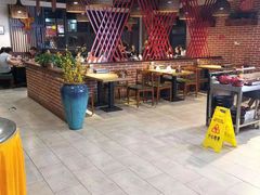 大堂-大闫家烧烤·小海鲜家常菜(郑庄店)