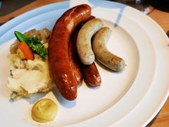 -LENBACH兰巴赫西餐啤酒坊(大连东港店)