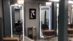 -ON STAR SALON