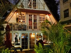 -弦月窗LUNETTE BY AMANDA(复兴路店)