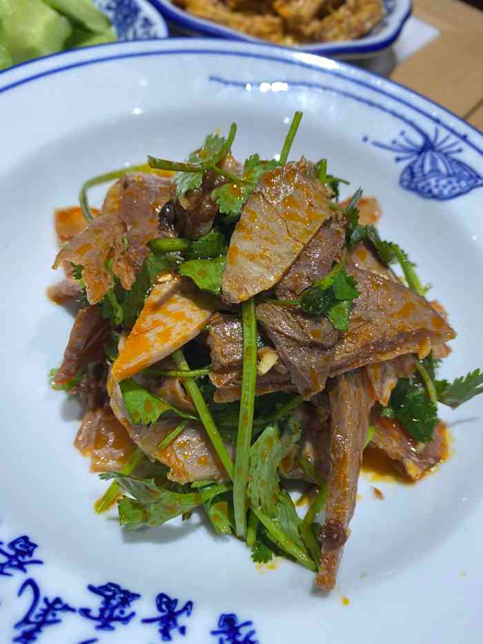 唏嘛香·金城牛大(金虹桥国际中心店)-"最近公司附近新开了一些不错的