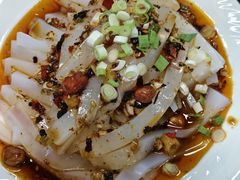 -秦巴石锅鱼