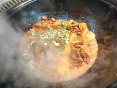 -锅老头海鲜铁锅炖