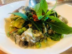 -Chom Cafe and Restaurant