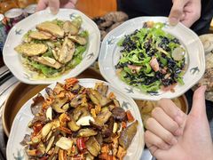 -阿山卓·野生菌火锅·纳西火塘烤肉