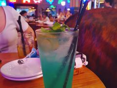 蓝色蜜桃-MR.ROCKY洛奇先生RESTAURANT&BAR(宝安壹方城店)
