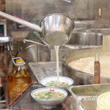 在冬季❗️这口牛肉烧饼配羊汤❗️