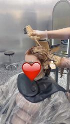 -Tloml salon