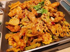 -精悦蓉(松江万达广场店)