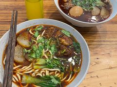 -醉牛腩·面小馆