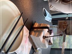-蝴蝶里·粤菜·点心(龙湖天街&滨江店)