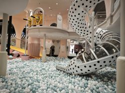 -奈尔宝家庭中心·亲子餐厅(鄞州万达店)