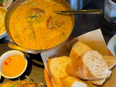 -大头虾越式风味餐厅(光明广场店)