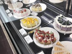 -The open life(万象城店)
