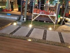 -二荆条·蜀鲜汇城市森林火锅