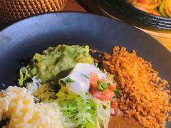 -Pistolera Mexican Cantina女枪手墨西哥餐厅(碧云路店)
