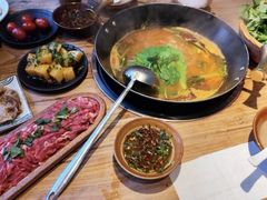 -贵厨酸汤牛肉(汇金星力城店)