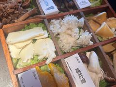 -芸鲜季·云南野生菌餐厅· 云南风物味研社(闵行店)