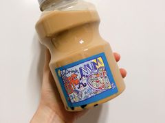 超大杯金珠奶茶-围裙妈妈(临平店)
