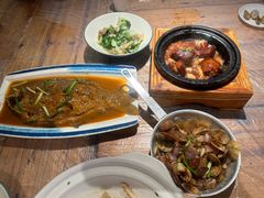-霄汉牛三鲜湖北砂锅菜(万松园2店)