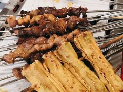 -雪熊哈尔滨烧烤·精酿啤酒·砂锅(中央胜境店)