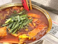 -铁锅哥米线