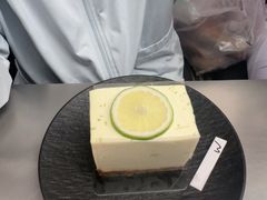 -W COLLECTIVE  DESSERT SHOP