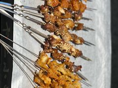 -卞二小串·鹤岗烧烤·坑烤(永定路店)