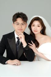 -雪中彩影婚纱摄影·微光艺术中心