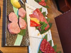 厚切牛舌-炼火烤肉店