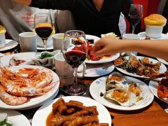 -四海一家自助餐(益田假日广场店)