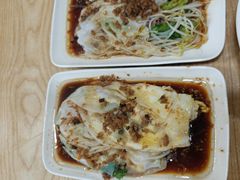 -三身人金新肠粉(丹霞店)