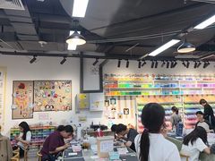 -郑在DIY·潮玩银饰绘画手作(中央大道旗舰店)