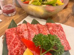 -炼火烤肉店