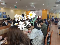 等位区-萨莉亚意式餐厅(南京环亚凯瑟琳广场店)