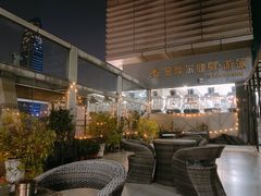 -金摩尔健身游泳(万象城鼎丰大厦店)