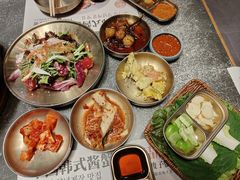 -草家酱蟹炭火烤肉店(珲春南路二店)