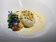 香烤圆鳕鱼配洋蓟奶泡-L'ATELIER de Joel Robuchon(外滩18号店)