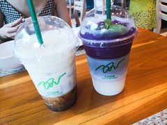 -Chom Cafe and Restaurant