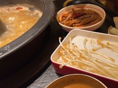 -晓宇重庆火锅(西安荟聚店)