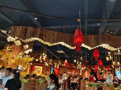 -老滇山寨•云南特色菜•地方菜•民族风情歌舞表演(金碧店)