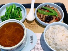 虫草花炖龙骨汤-多喝汤·炖汤蒸饭(云门店)