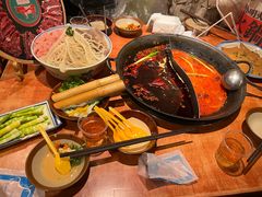 -周小明火锅(黑金冠社区店)