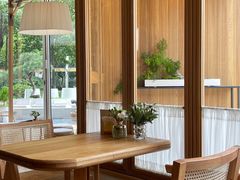 靠窗位-翠贝卡&Mama Kelly Brunch Coffee(河西店)