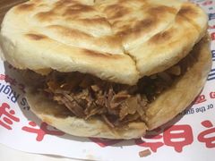 腊汁肉夹馍-煜北·西北小馆(曲阳路店)