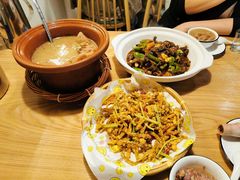 -董厨煨汤馆(车站路店)